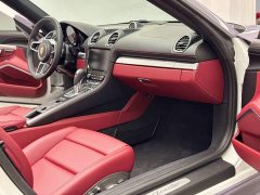 Porsche 718 Boxster 2.0T - ფოტო 15