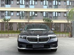 BMW 5 Series 530Li Luxury M Sport Package - ფოტო 2