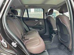 BMW X1 sDrive20Li Premium - ფოტო 19