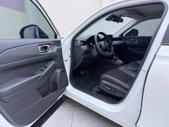 Honda Vezel 1.5L CVT Tech Edition - ფოტო 7