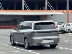 Leapmotor D19 Pure Electric 720 Smart Luxury Edition Six-Seater - ფოტო 15