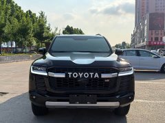 Toyota Land Cruiser (Imported) LC300 2022 3.5T Middle East Edition - ფოტო 1