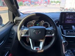 Toyota Land Cruiser (Imported) LC300 2022 3.5T Middle East Edition - ფოტო 11