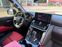 Toyota Land Cruiser (Imported) LC300 2022 3.5T Middle East Edition - ფოტო 14