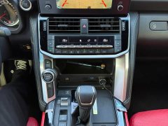 Toyota Land Cruiser (Imported) LC300 2022 3.5T Middle East Edition - ფოტო 16