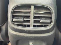 Hyundai Elantra 1.5L CVT Luxury - ფოტო 16
