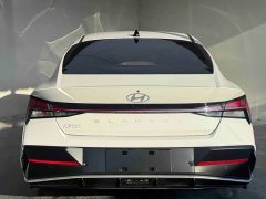 Hyundai Elantra 1.5L CVT Luxury - ფოტო 5