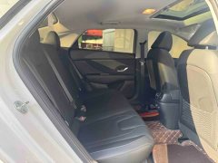 Hyundai Elantra 1.5L CVT Luxury - ფოტო 9