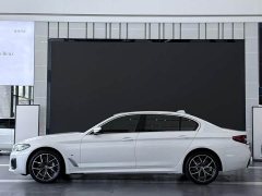 BMW 5 Series Facelift 530Li Luxury M Sport Package - ფოტო 3