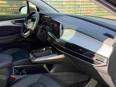 Volkswagen Teramont 2022 380TSI AWD Luxury Jiajing Pro 7-Seater - ფოტო 12