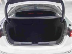 Audi A3 Facelift A3L Limousine 35 TFSI Fashion Sport - ფოტო 19