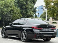 BMW M5 - ფოტო 4