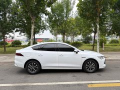 BYD Qin PLUS 2023 Champion Edition DM-i 55KM Leading - ფოტო 6