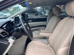 Buick GL8 Land Business Class Comfort Edition - ფოტო 11