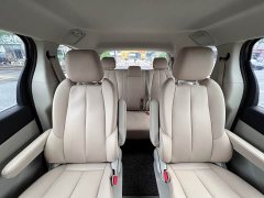 Buick GL8 Land Business Class Comfort Edition - ფოტო 16