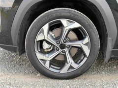 Geely Boyue L 1.5TD DCT Luxury - ფოტო 14