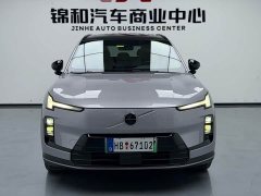 Volvo XC70 Plug-in Hybrid 2026 Two-Wheel Drive Long Range Core - ფოტო 3