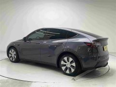 Tesla Model Y Long Range All-Wheel Drive - ფოტო 10