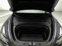 Tesla Model Y Long Range All-Wheel Drive - ფოტო 17