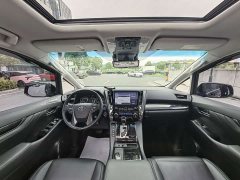 Toyota Vellfire 2021 Crown Hybrid 2.5L HV Luxury Edition - ფოტო 15