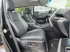 Toyota Vellfire 2021 Crown Hybrid 2.5L HV Luxury Edition - ფოტო 9