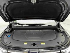 Voyah Dream PHEV Extended Range Luxury Edition - ფოტო 4