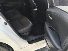 Toyota Corolla Hybrid 1.8H E-CVT Luxury - ფოტო 17