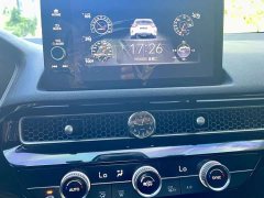 Honda Civic 2023 240TURBO CVT Dynamic Control C-Position Special Edition - ფოტო 17