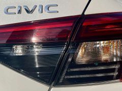 Honda Civic 2023 240TURBO CVT Dynamic Control C-Position Special Edition - ფოტო 20