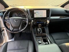 Toyota Vellfire 2021 Crown Hybrid 2.5L HV Premium Edition - ფოტო 13
