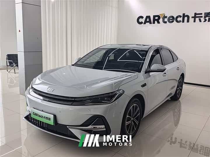 Geely Galaxy A7 EM-i 70km Discovery Edition