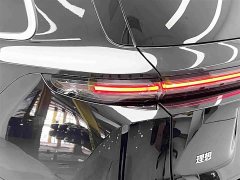 Li Auto L9 2022 Max - ფოტო 14