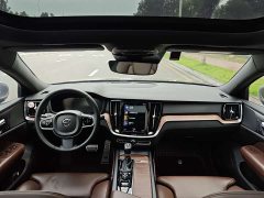 Volvo S60 T4 Smart Luxury Edition - ფოტო 12