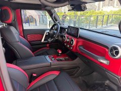 Beijing Jeep BJ40 2.0D Automatic Four-wheel Drive Blade Hero Edition Swordsman Type (Front and Rear Electronic Locking Diffe…