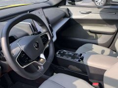 Volvo EX30 2025 Rear-Wheel Drive Extended Range Ultra - ფოტო 6