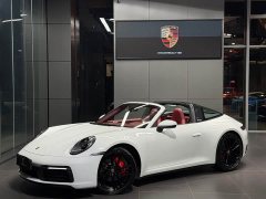 Porsche 911 Targa 4 3.0T - ფოტო 2