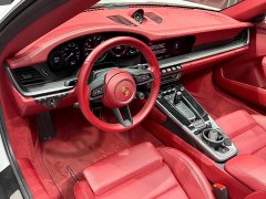 Porsche 911 Targa 4 3.0T - ფოტო 6