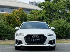 Audi A4L 40 TFSI Fashion Dynamic - ფოტო 2