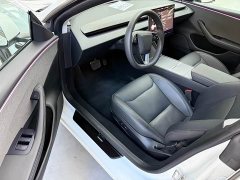 Tesla Model 3 2023 Rear-Wheel Drive - ფოტო 3