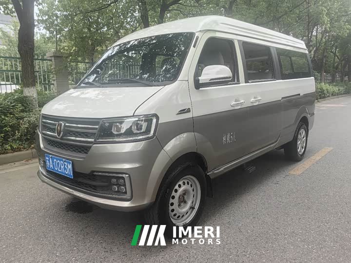 New Haima Lion Xinhai Lion S 1.6L Commercial Central Air Conditioning Passenger Vehicle National VI SWD16M - car from China