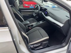 Volkswagen Golf 2023 280TSI DSG Pro - ფოტო 13
