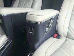 Zeekr Geely Geometry 009 Seven-Seat Ultra Home Edition - ფოტო 11