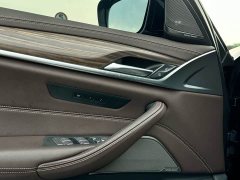 BMW 5 Series Facelift 530Li Leading Edition Luxury Package - ფოტო 8