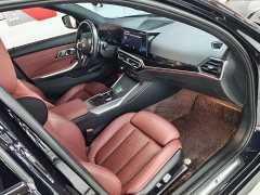 BMW 3 Series 330i M Sport Night Edition Package - ფოტო 4