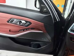 BMW 3 Series 330i M Sport Night Edition Package - ფოტო 9
