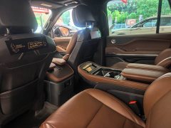 Lincoln Navigator 2025 3.5T Presidential Edition - ფოტო 12