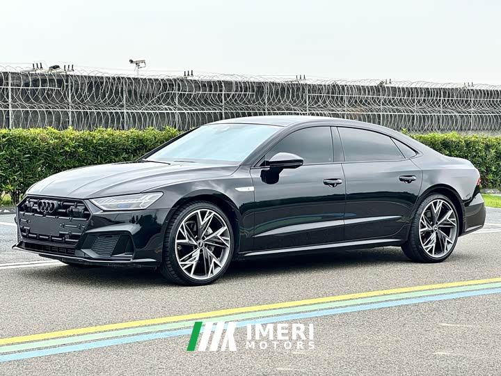 Audi A7L 45 TFSI quattro S-line Dark Knight Edition