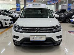 Volkswagen Touareg 2022 280TSI FWD Luxury Edition - ფოტო 2