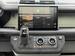 Land Rover Defender 2023 90 3.0T P400 XS - ფოტო 13