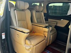 Toyota Alphard 2021 Hybrid 2.5L Premium Edition - ფოტო 11